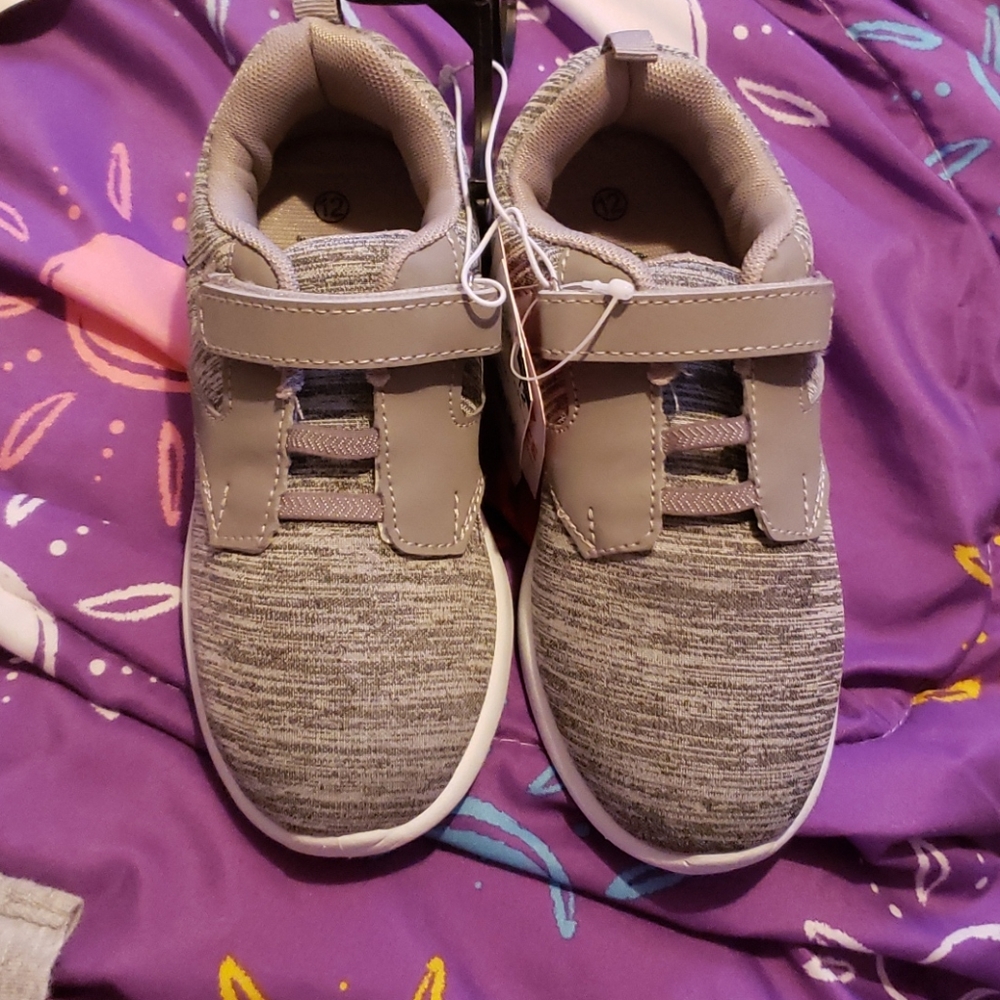 Grey sneaker